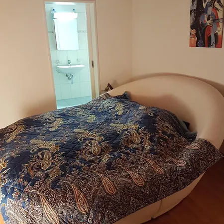 Stylish Penthouse Near Congress Center Wef 아파트 *